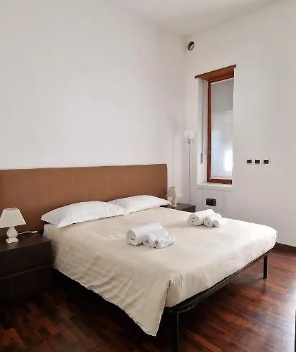 Casa Valentino Turín